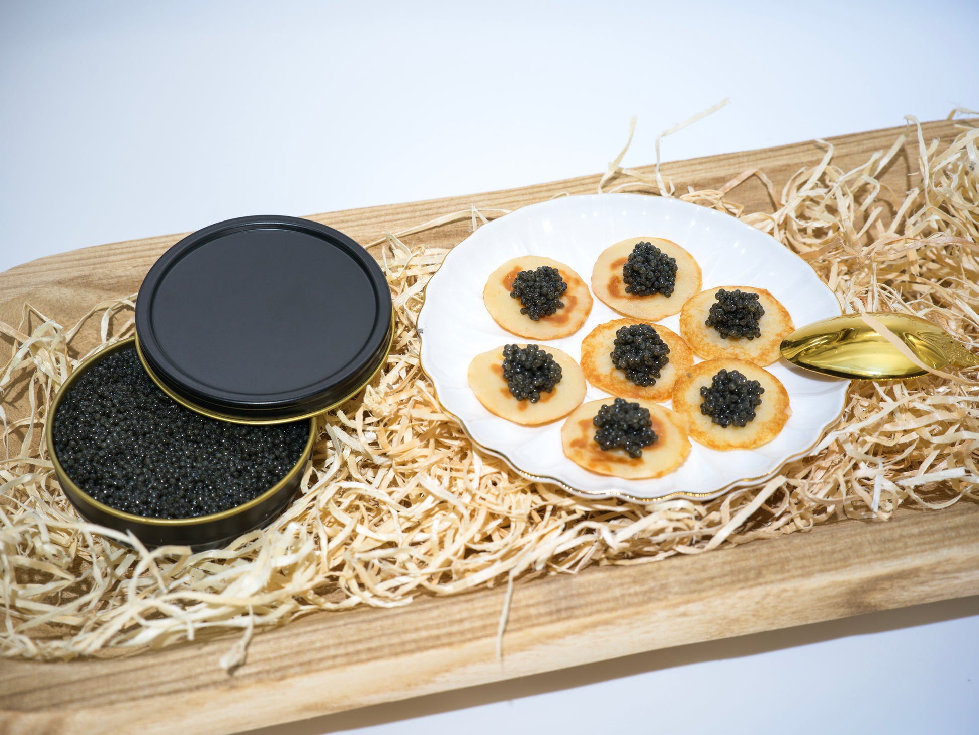 Royal American Paddlefish Caviar